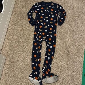 Long sleeve zip footed onesie pajamas sports soccer football basketball baseball
